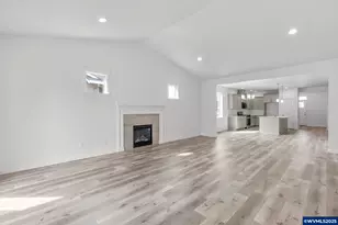 702 Tigerlily St, Silverton, OR 97381 - Photo 16