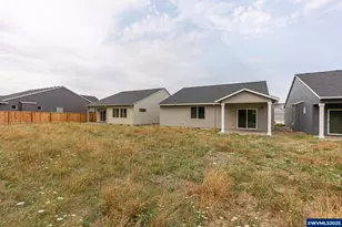 706 Tigerlily St, Silverton, OR 97381 - Photo 34