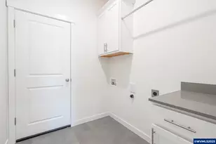 714 Tigerlily St, Silverton, OR 97381 - Photo 24