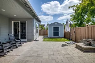 853 NE 17th Ave, Canby, OR 97013 - Photo 4