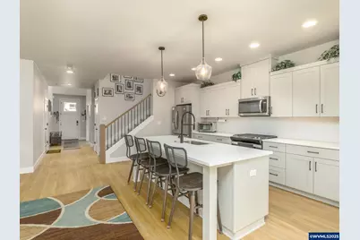 853 NE 17th Av, Canby, OR 97013 - Photo 8