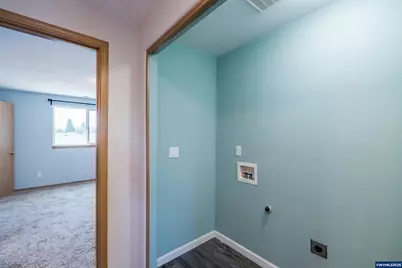 1024 S 10th St, Lebanon, OR 97355 - Photo 24