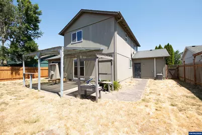 1024 S 10th St, Lebanon, OR 97355 - Photo 32