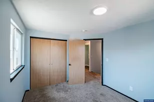 1024 S 10th St, Lebanon, OR 97355 - Photo 22