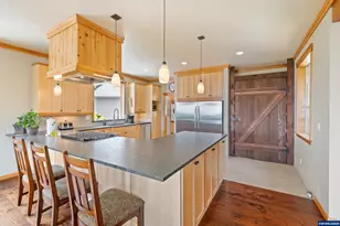 24911 Gap Rd, Brownsville, OR 97327 - Photo 12