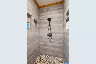 24911 Gap Rd, Brownsville, OR 97327 - Photo 24