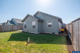 414 SE Ray St, Dallas, OR 97338 - Photo 18