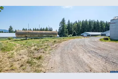 25641 S Schockley Rd, Beavercreek, OR 97004 - Photo 16