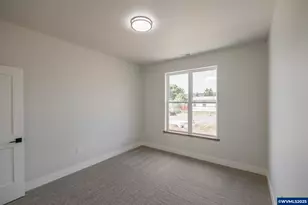 4549 Kalmia St, Sweet Home, OR 97386 - Photo 32