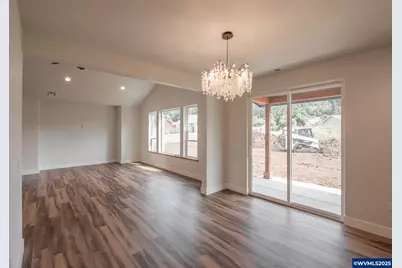 4549 Kalmia St, Sweet Home, OR 97386 - Photo 8