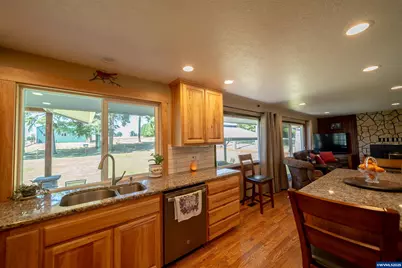 39903 Mertz Dr SE, Stayton, OR 97383 - Photo 10