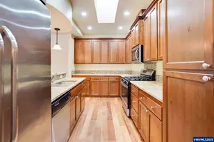 388 Market St, Salem, OR 97301 - Photo 8