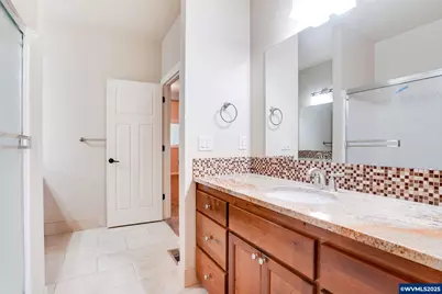 388 Market St, Salem, OR 97301 - Photo 30