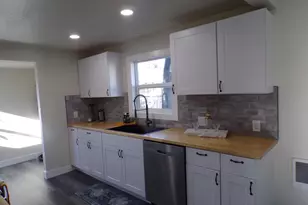 1925 Liberty St NE, Salem, OR 97301 - Photo 8