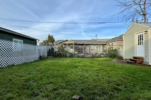 1925 Liberty St NE, Salem, OR 97301 - Photo 22