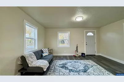 1925 Liberty St NE, Salem, OR 97301 - Photo 6