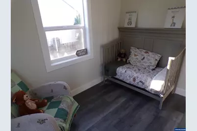 1925 Liberty St NE, Salem, OR 97301 - Photo 18