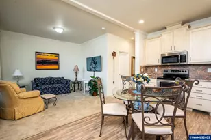 2200 Lancaster Dr SE, Salem, OR 97317 - Photo 14