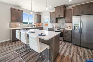 2059 NW Century Dr, Corvallis, OR 97330 - Photo 4