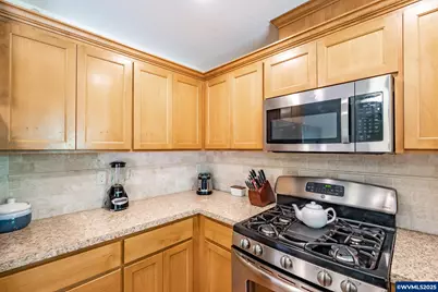 1774 Grape Ct, Sweet Home, OR 97386 - Photo 10