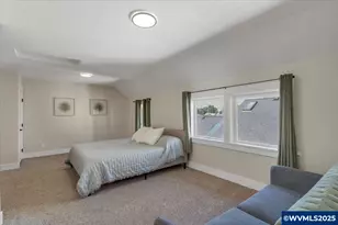 275 Monmouth St, Independence, OR 97351 - Photo 36