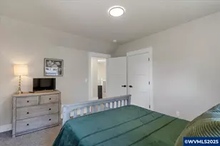 275 Monmouth St, Independence, OR 97351 - Photo 34