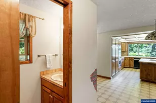 15195 Silver Lake Dr NE, Silverton, OR 97381 - Photo 28