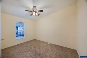 2000 Robins Lane SE, Salem, OR 97306 - Photo 26