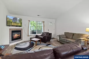 42 Weldwood Dr, Lebanon, OR 97355 - Photo 6