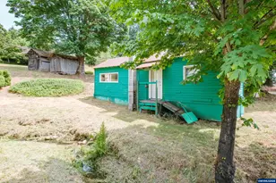 554 Mitchell St, Falls City, OR 97344 - Photo 42