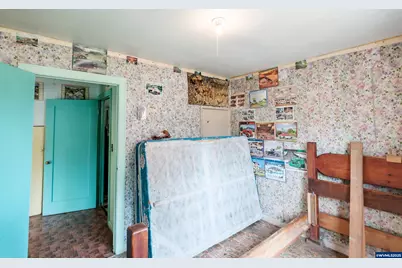 554 Mitchell St, Falls City, OR 97344 - Photo 18