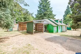 554 Mitchell St, Falls City, OR 97344 - Photo 22