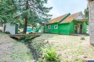 554 Mitchell St, Falls City, OR 97344 - Photo 28