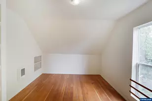 1133 Irvington Dr, Eugene, OR 97404 - Photo 46