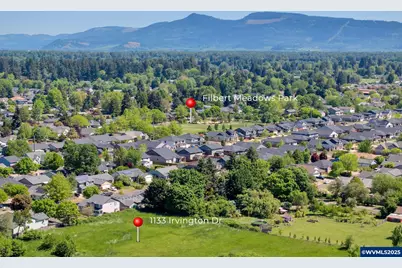 1133 Irvington Dr, Eugene, OR 97404 - Photo 16