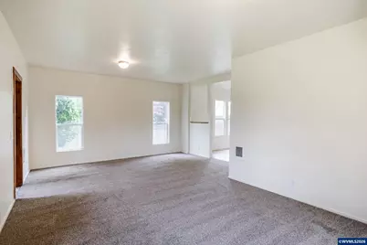 1133 Irvington Dr, Eugene, OR 97404 - Photo 24