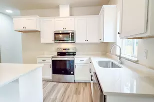 1174 7th St NW, Salem, OR 97304 - Photo 6