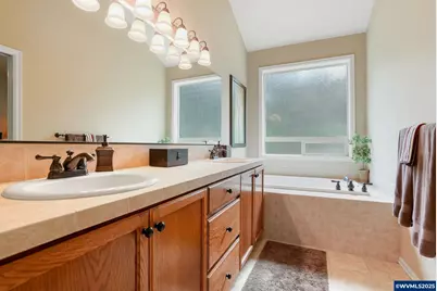 885 North Pointe Dr NW, Albany, OR 97321 - Photo 22