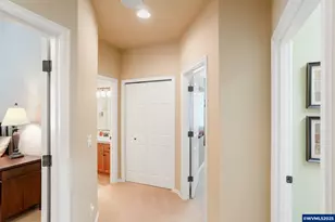 885 N Pointe Dr NW, Albany, OR 97321 - Photo 16