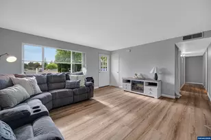 4591 Juliana Lp SE, Salem, OR 97317 - Photo 8