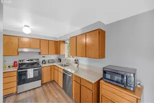 4591 Juliana Lp SE, Salem, OR 97317 - Photo 10