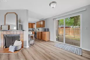 4591 Juliana Lp SE, Salem, OR 97317 - Photo 12