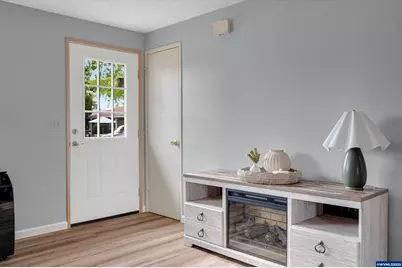 4591 Juliana Lp SE, Salem, OR 97317 - Photo 6