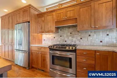 1892 Cousteau Lp SE, Salem, OR 97302 - Photo 8