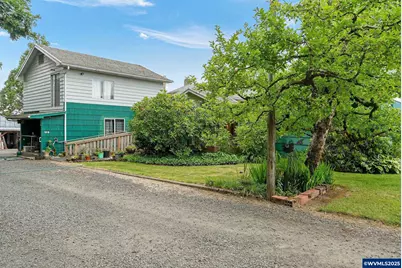 8645 Highland Rd, Independence, OR 97351 - Photo 8