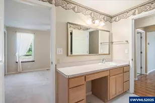 41715 Miles Ln, Lebanon, OR 97355 - Photo 22