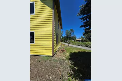1495 Cascade Dr, Lebanon, OR 97355 - Photo 36