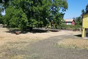 1495 Cascade Dr, Lebanon, OR 97355 - Photo 40