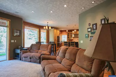 222 SE Whitten Rd, Mill City, OR 97360 - Photo 12