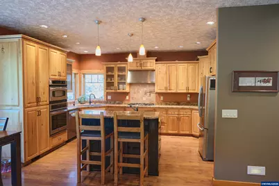 222 SE Whitten Rd, Mill City, OR 97360 - Photo 8